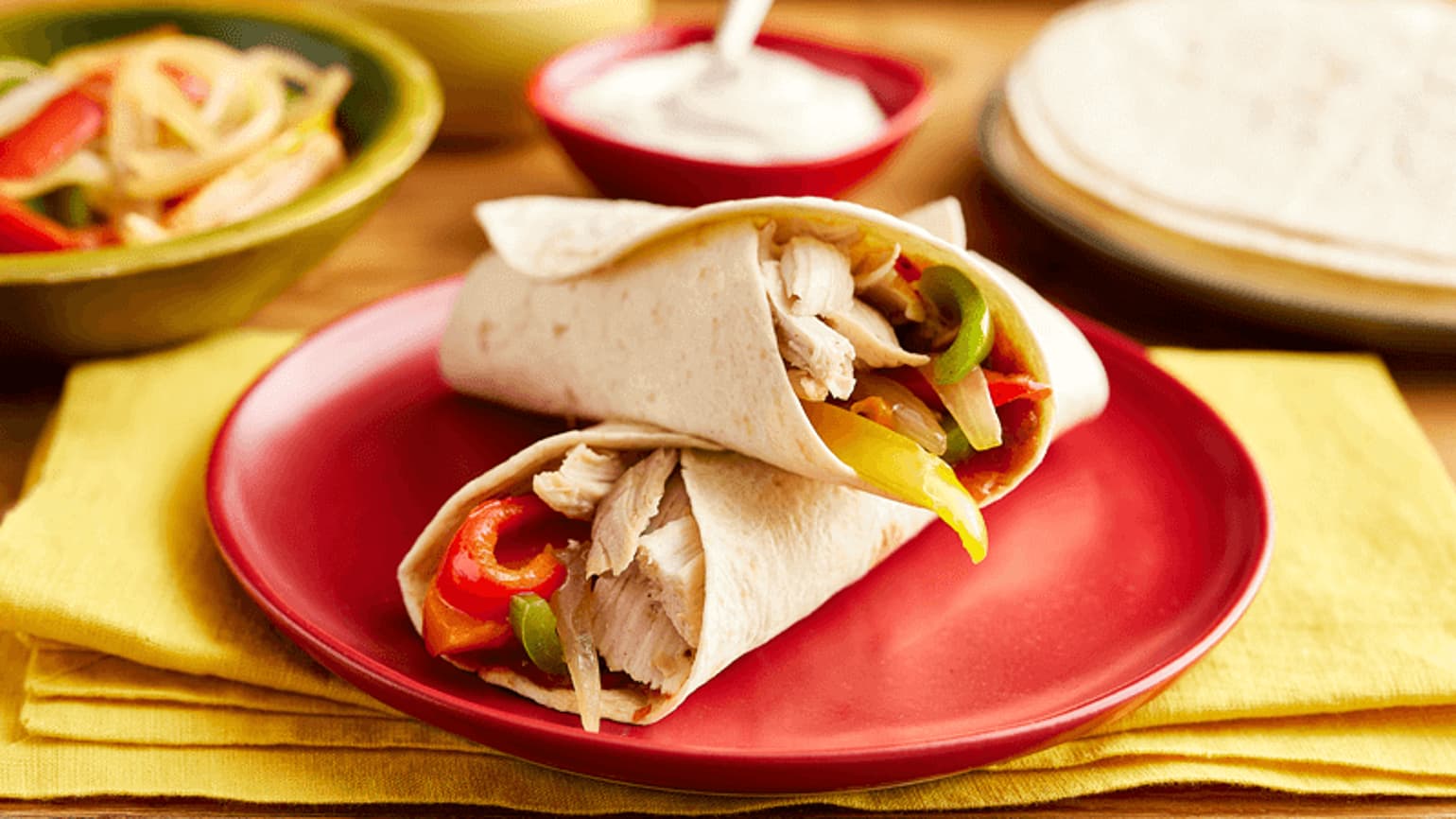 Fajitas au poulet cuit à la mijoteuse Old El Paso